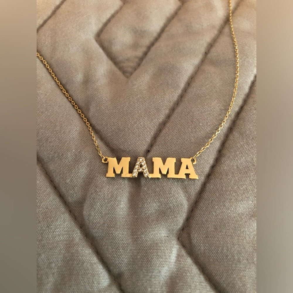 Womens necklace